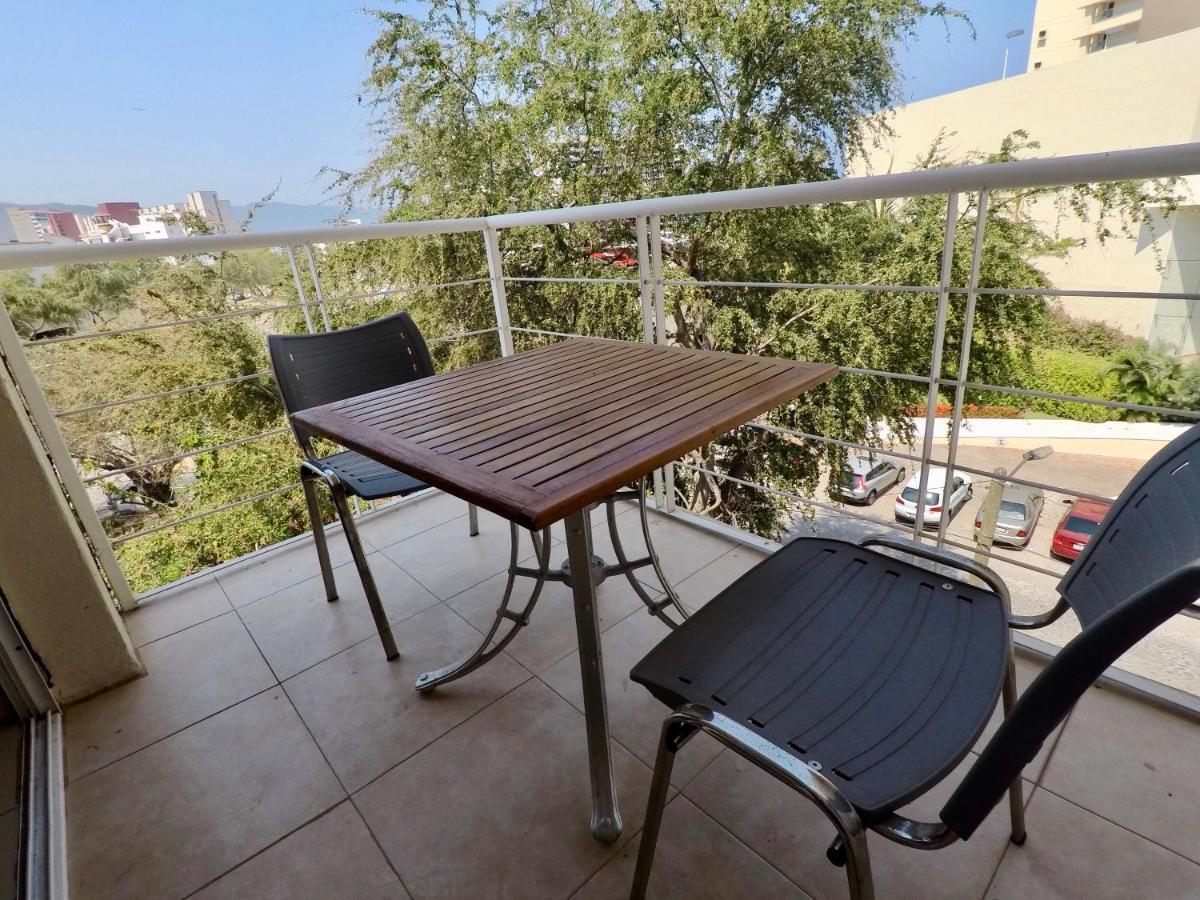 3 Bedroom Apartment At La Joya Hotel Zone Пуерто-Вальярта Екстер'єр фото